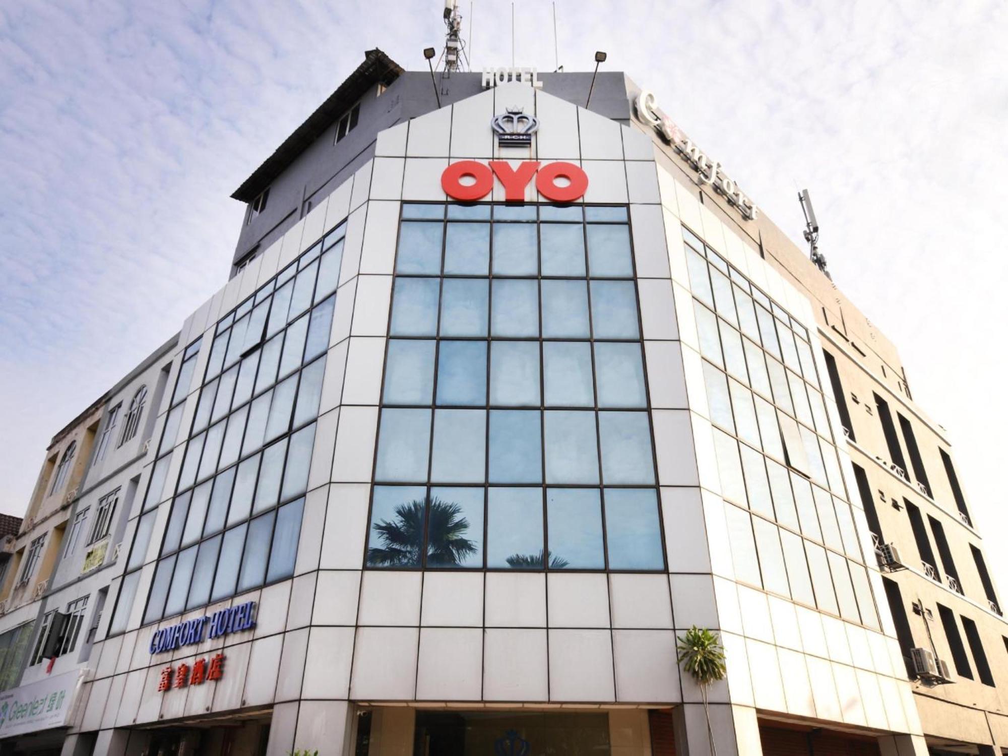 Super Oyo 447 Comfort Hotel Meru クラン エクステリア 写真